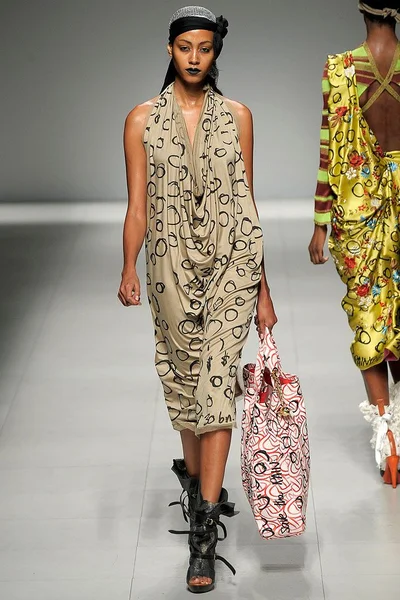Look 21